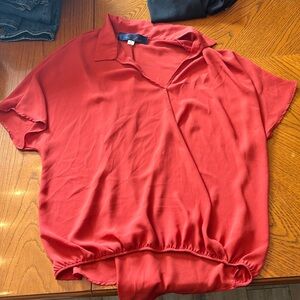 blue raur collard red shirt